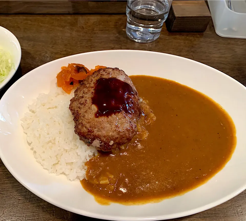 カリー軒　ハンバーグカレー辛口|すずきさん