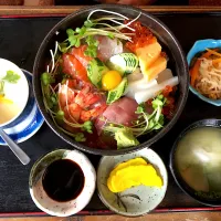 Snapdishの料理写真:海鮮丼|mayさん