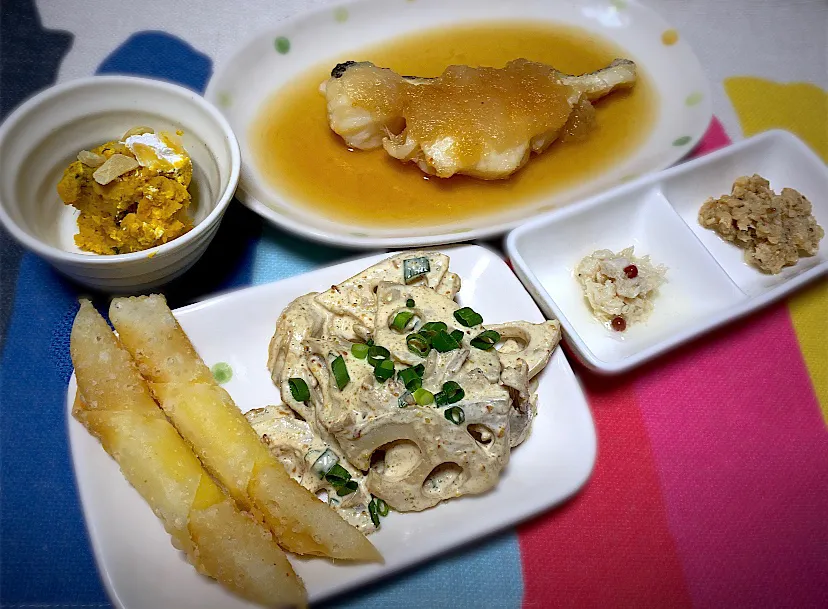 🌱鱈のみぞれ煮🐟
蓮根と舞茸マヨ胡麻和え
かぼちゃ🎃サラダ
チーズ揚げ
おつな🐟|eiyadeさん