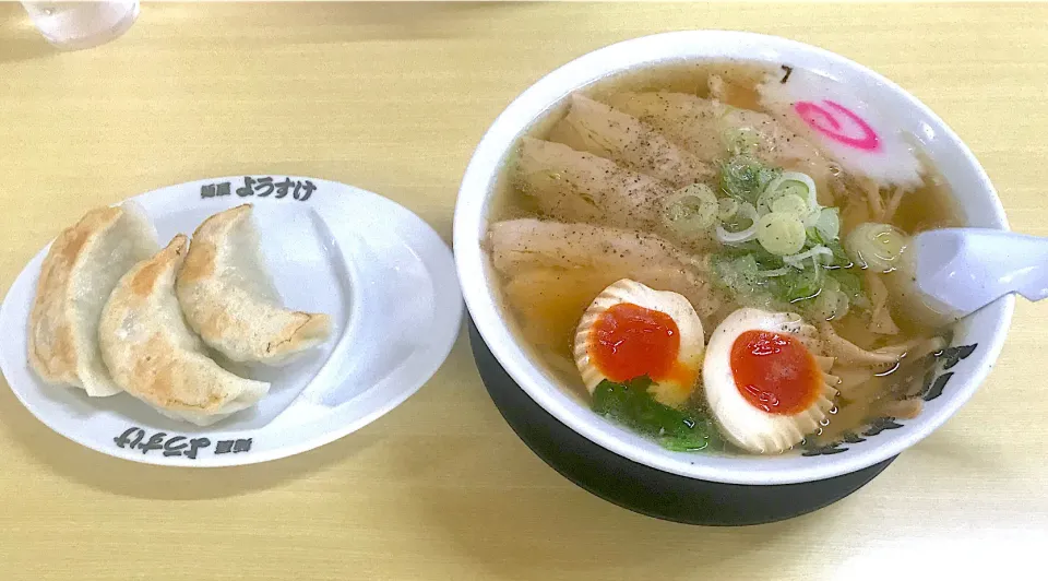 Snapdishの料理写真:佐野ラーメン「麺屋ようすけ」|Hisashi Kimizukaさん