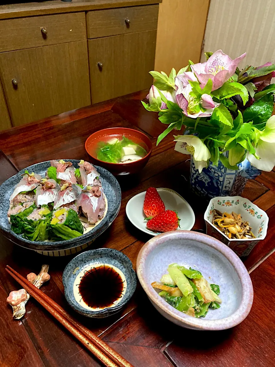 grandmaの晩ごはん☆鯵のお寿司🍣|kaoriさん