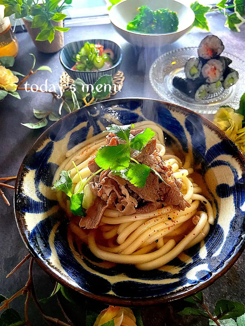 Snapdishの料理写真:肉うどん|山田 奈味　Instagram ＊nmymd369さん