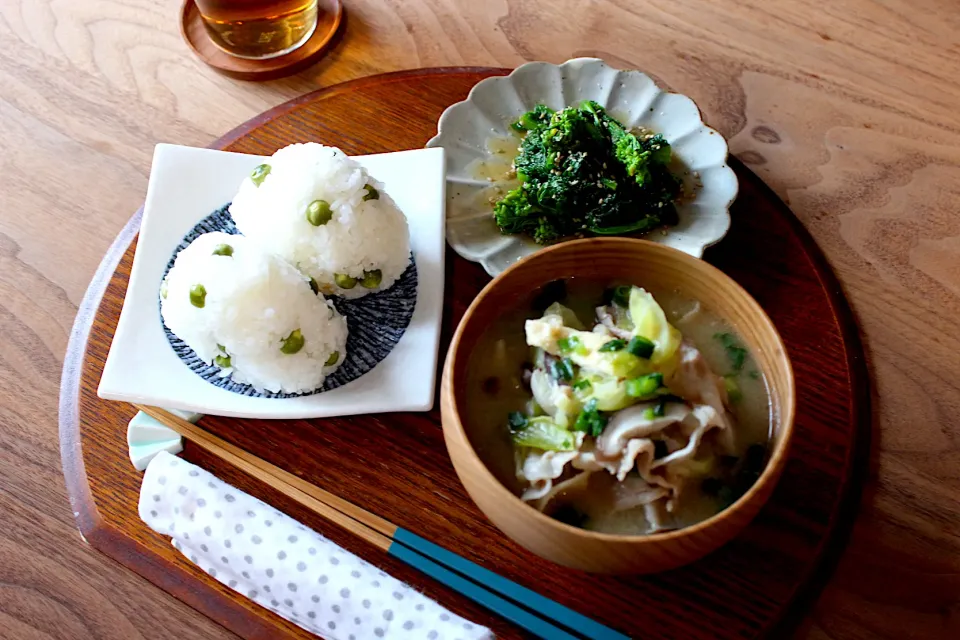 青豆ごはんでおむすび|よっすぃさん