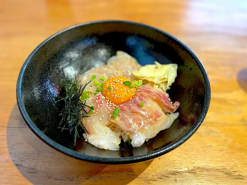 真鯛ごまだれ丼|ゆかりさん