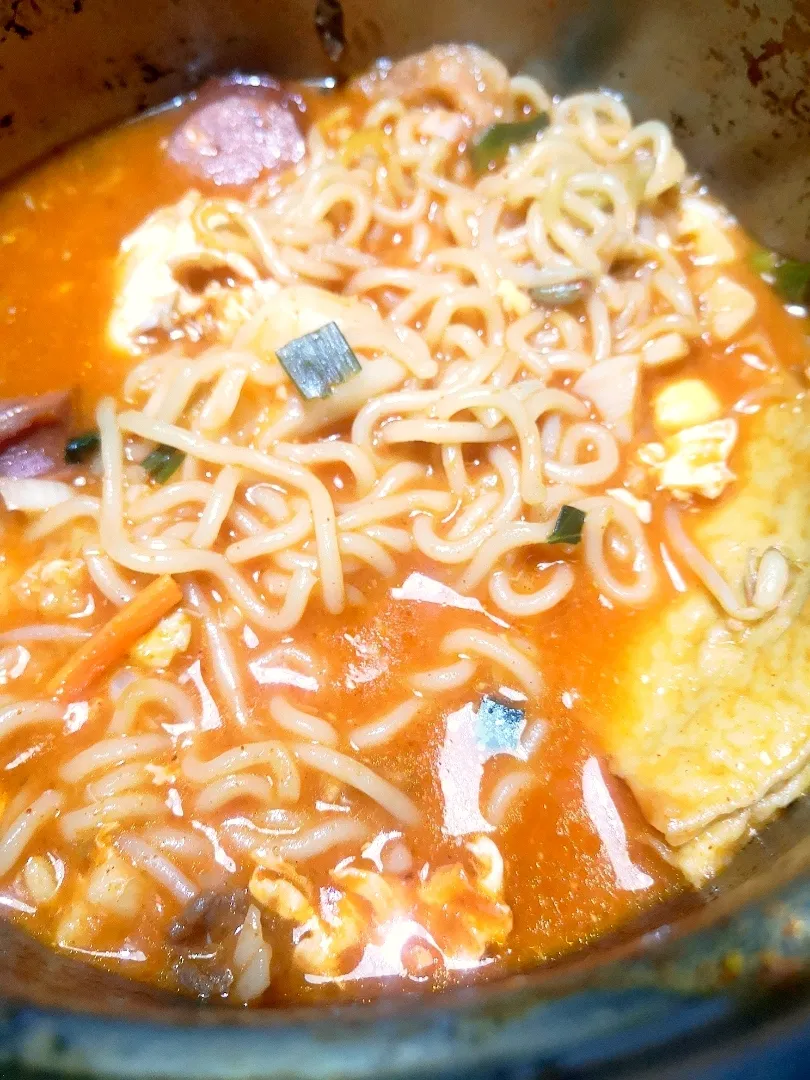 Snapdishの料理写真:#budaejjigae|ruthofloeyさん