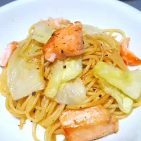 春キャベツと鮭の和風パスタ🍀|いつでもはらぺこ‼さん