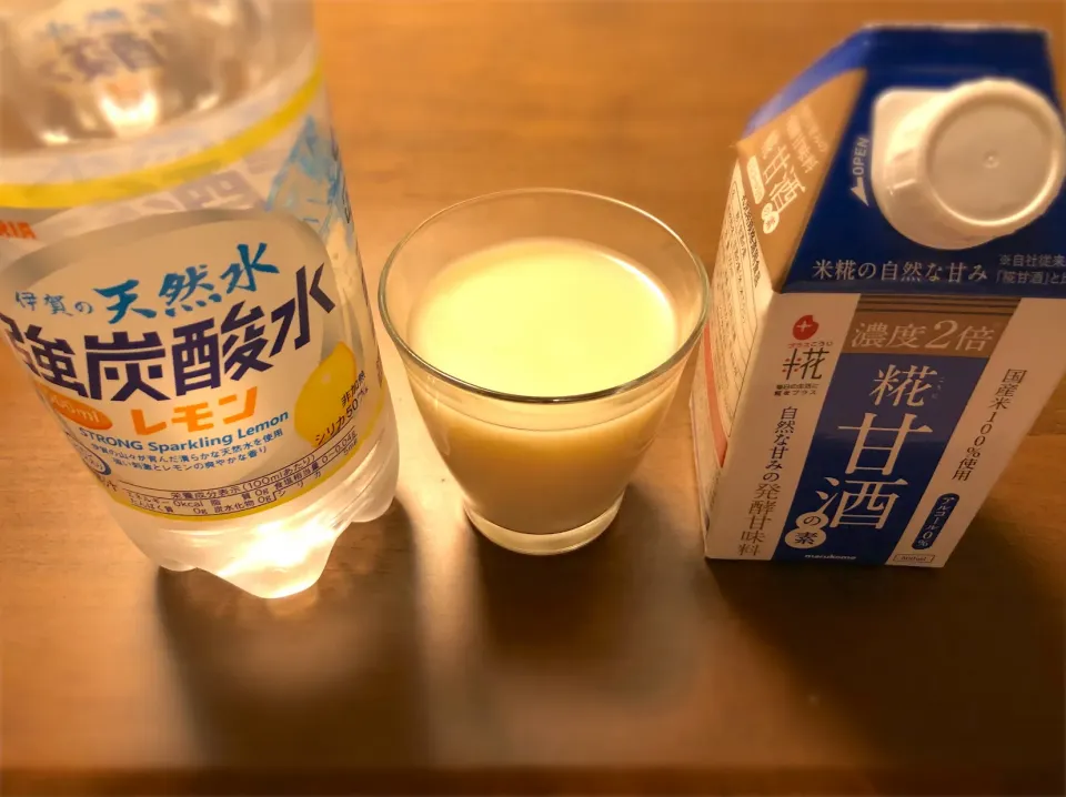 麹甘酒の素でレモン炭酸割♪|あっちゃんさん