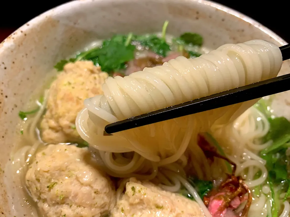 鶏つくねの桜葛餡かけ温めん|半田手延べそうめんの店 阿波や壱兆さん