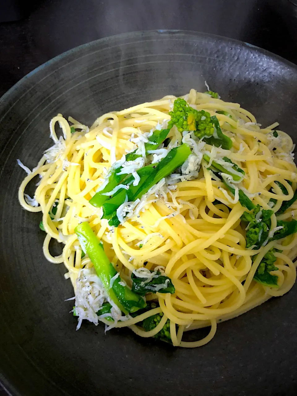 菜の花としらすのパスタ|ひちゃこさん