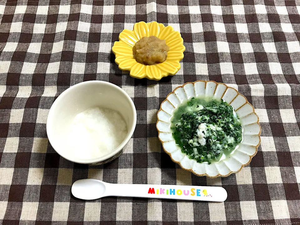 【離乳食】鯛とほうれん草のスープ煮、りんごとバナナのトロトロ煮、7倍がゆ|sayaさん