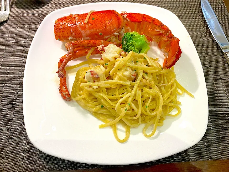 Boston lobster linguine|skyblueさん