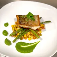 Pan seared striped bass with grilled corn salsa and basil herb purée|jeffさん