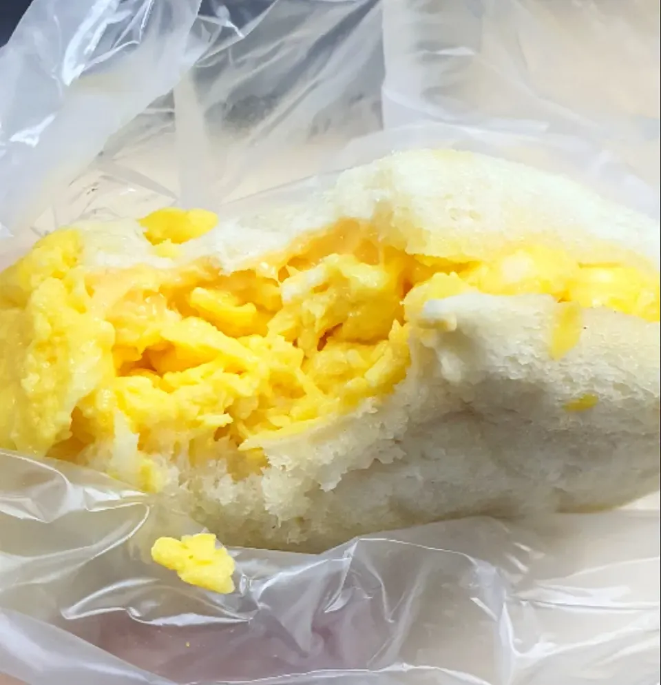 🌞🌻Scrambled eggs cheese 🥪🥰😋💋
fresh milk, sugar, salt, butter cheddar cheese 🧀|🌷lynnlicious🌷さん