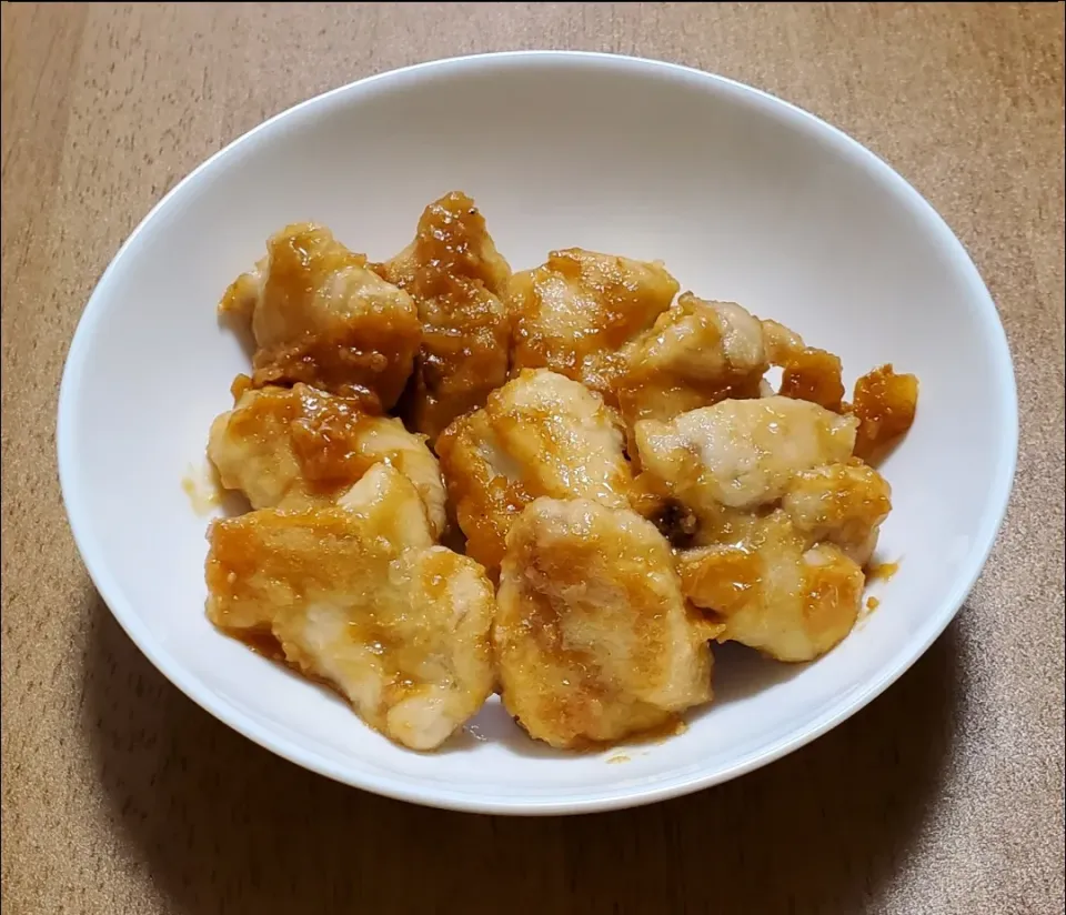 ナナの料理　鶏肩小肉のガーリック甘味噌炒め|ナナさん