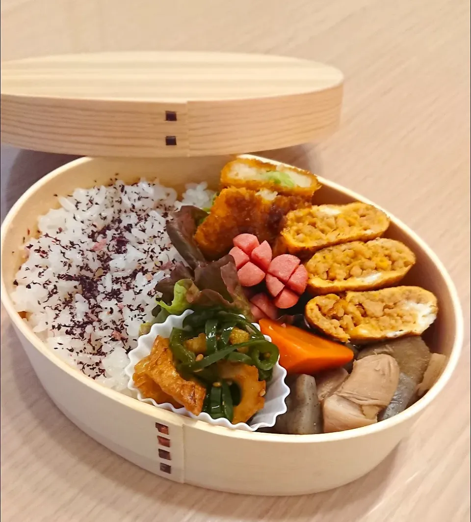 そぼろ入り卵焼き&筑前煮のお弁当|momoさん