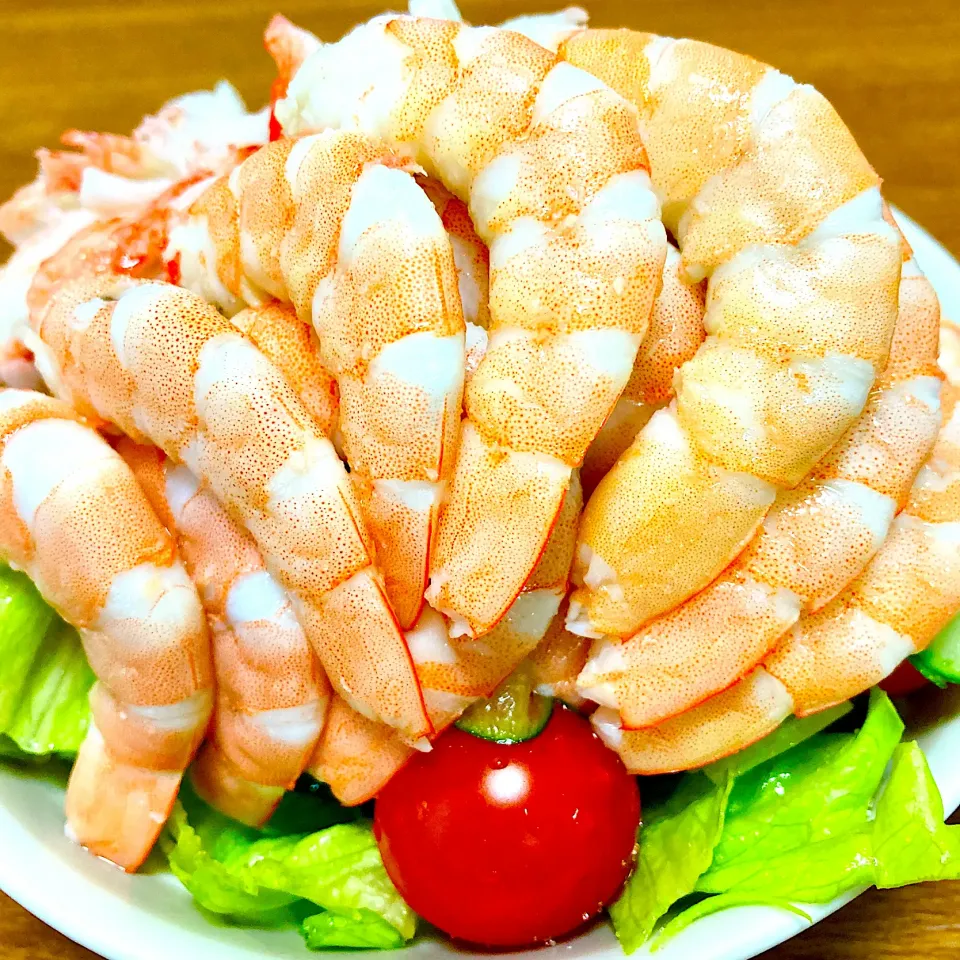 海老たっぷりサラダ🥗|まいりさん