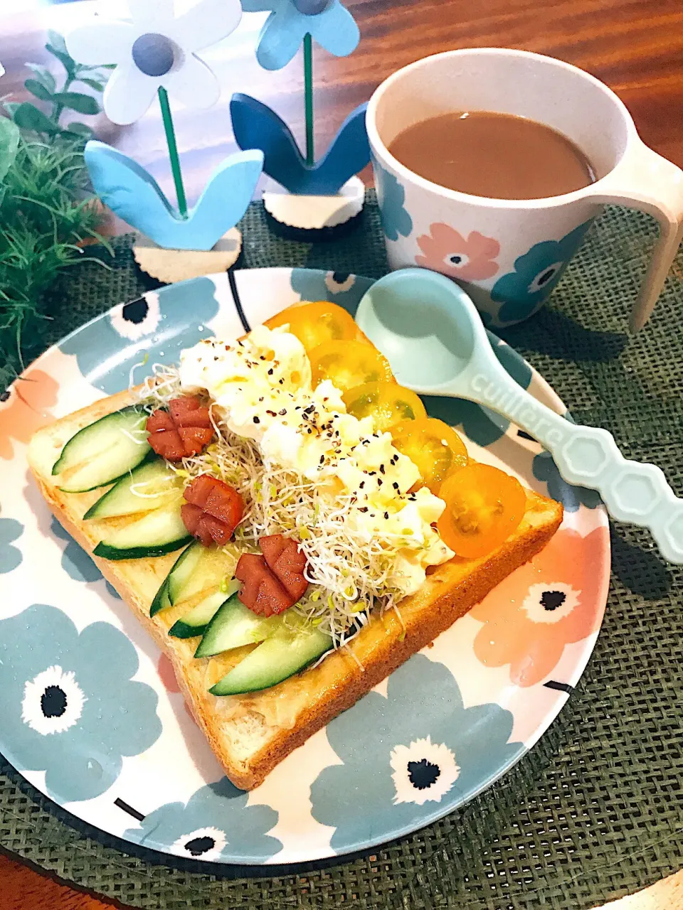 ✲︎朝食パン🌼🌼🌼|🌼はなちゃん🌼さん