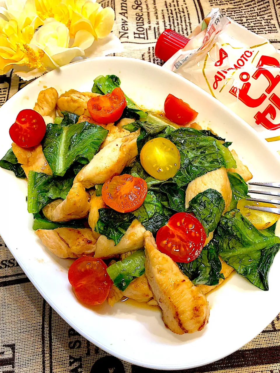 Snapdishの料理写真:🥬ロメインレタスと鶏胸肉のマヨ醤油炒め🥬✨|＊いちご＊さん