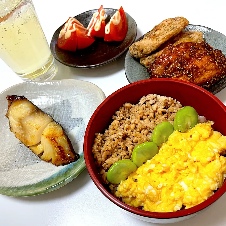 Snapdishの料理写真:そぼろ丼|Masamiさん