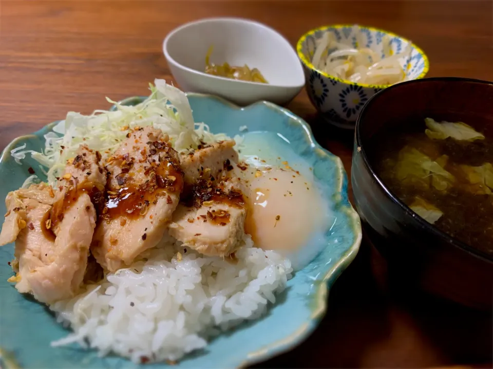 Snapdishの料理写真:鶏チャーシュー丼|tun223さん