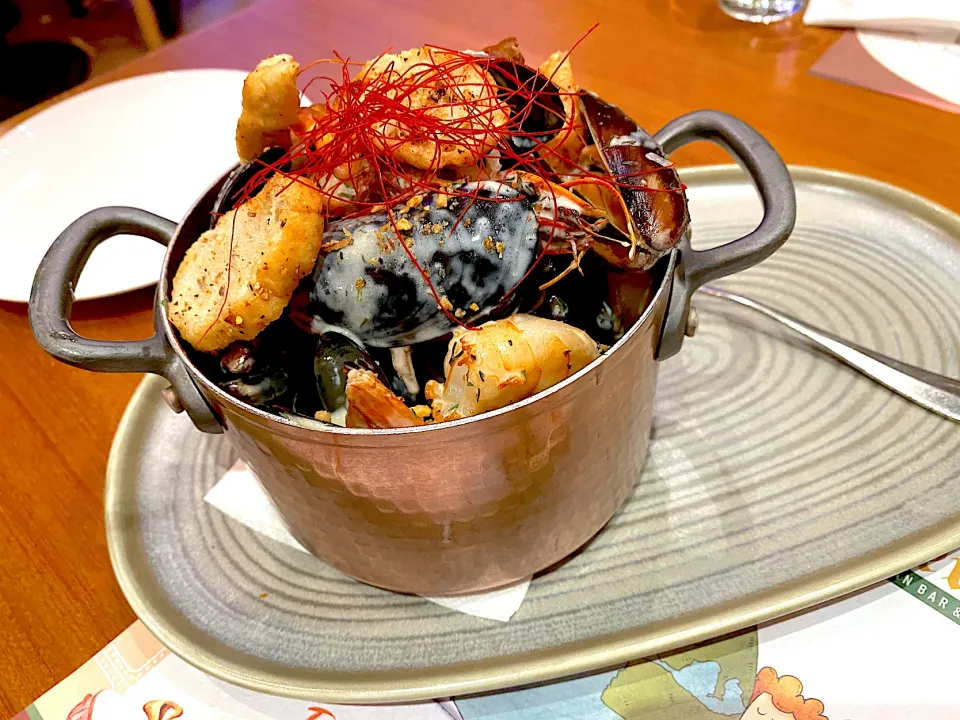 Prawns and mussels in Riesling|skyblueさん