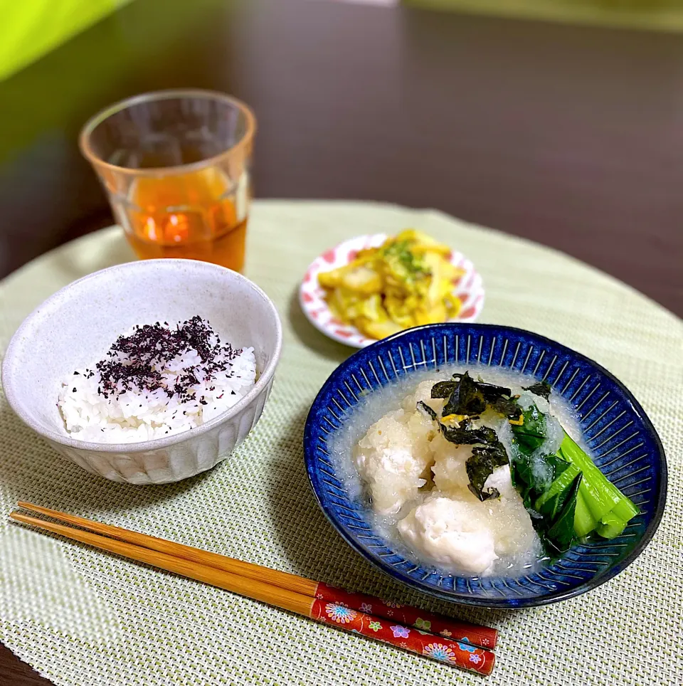 とりつくねのみぞれあん　じゃがキャベカレー炒め|ちぐあささん