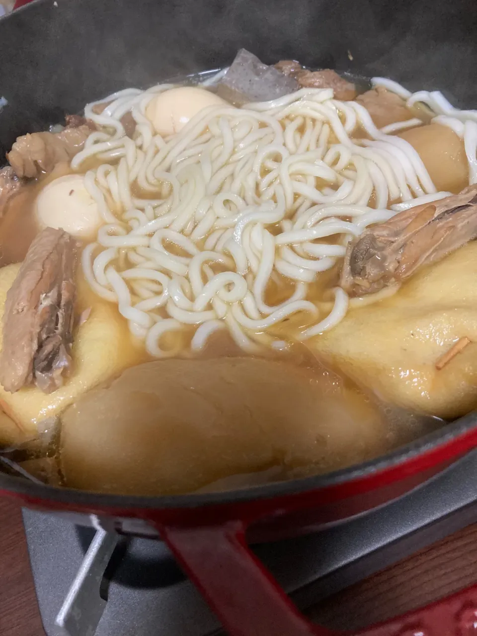 3月13日晩ご飯。おでん3日目🍢うどん投入。鏡餅（個包装の丸餅）はもちきんに変身😄|あやさん