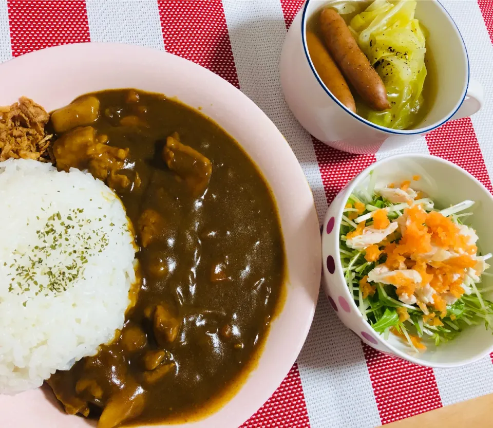 【雷雨の為】カレー|飛鳥さん