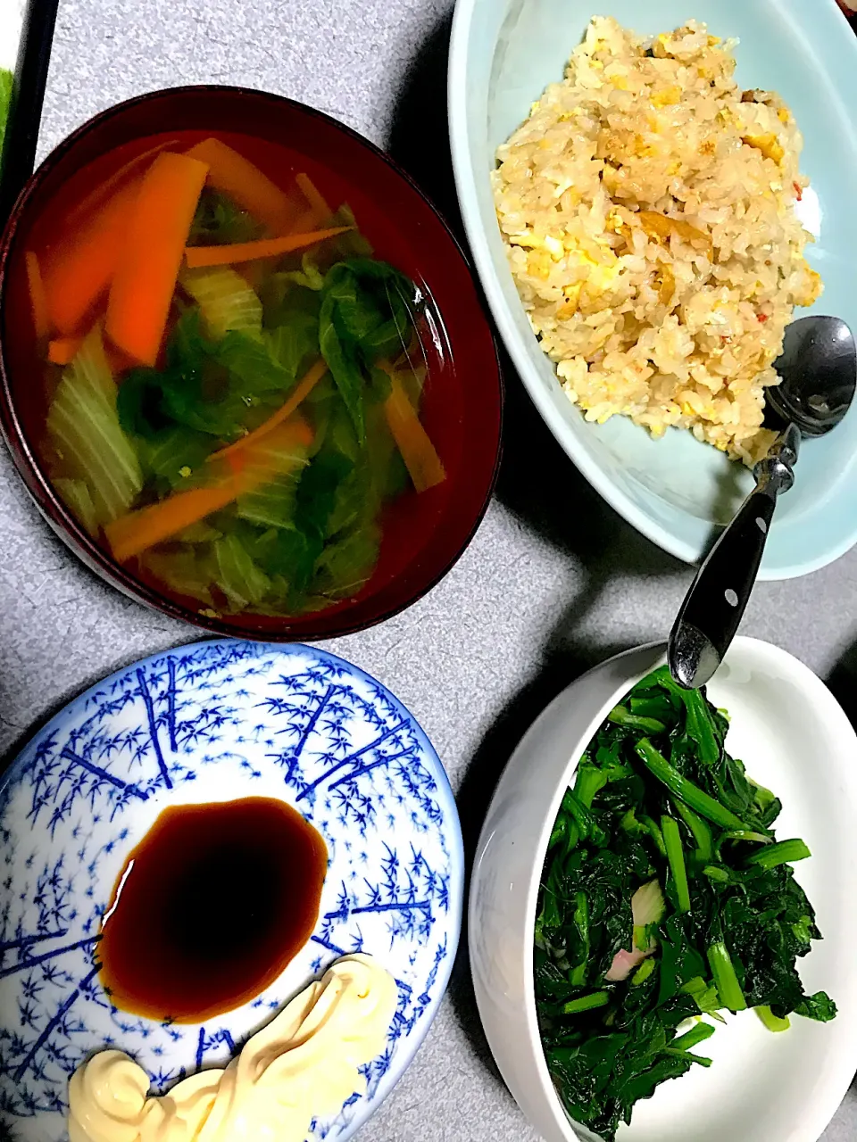 花椒と胡椒を上手いこと使い分けて食べた #夕飯　ロウカット玄米炒飯、レタス人参昆布シャンタンスープ、ほうれん草|ms903さん