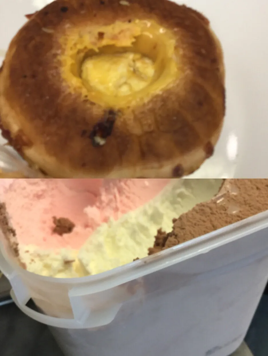 Bagel sandwich and a ice cream|ninja kittyさん