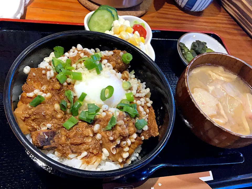 たぬ金亭　豚玉丼|秩父のゆうちゃさん