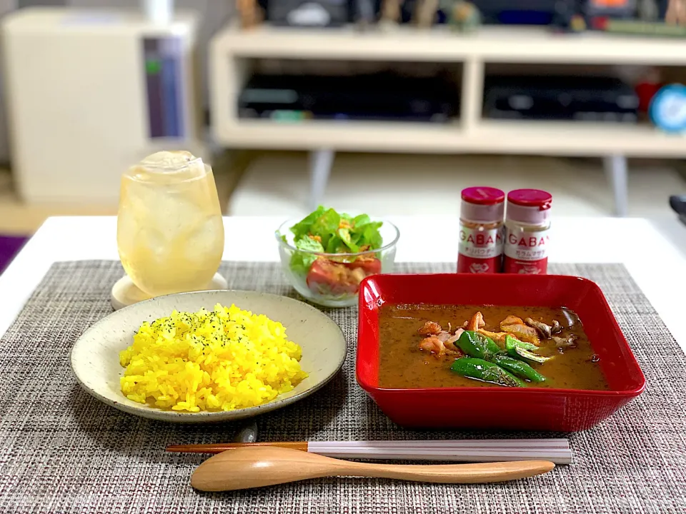 休日ランチ。思い立ってスープカレーを作ってみました🥰✨|yukiさん