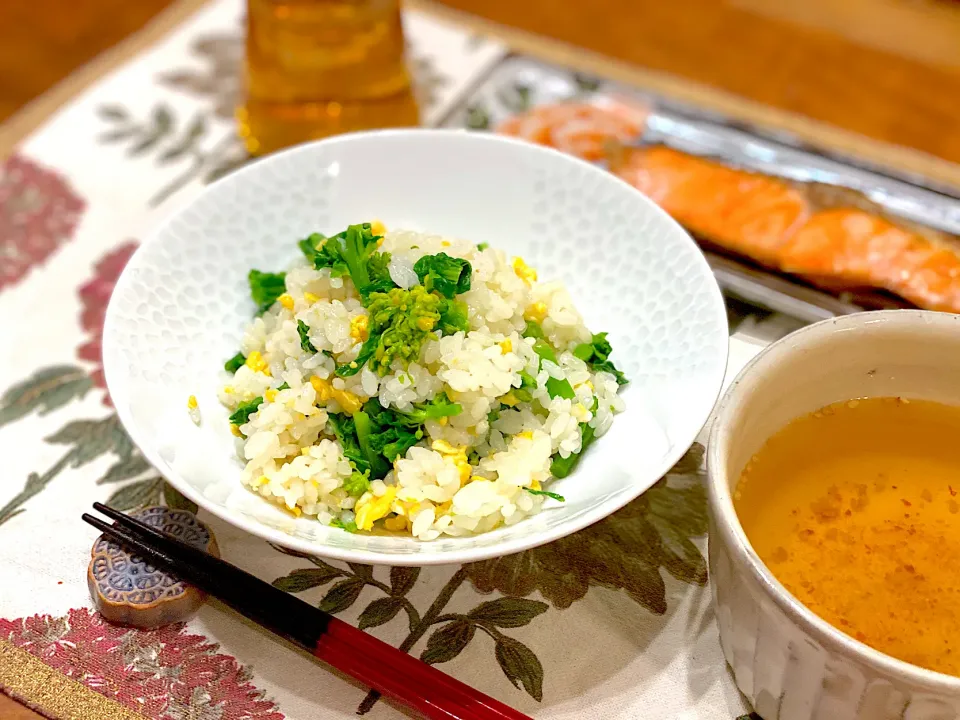 アッチさんの料理 菜の花ごはんで昼ご飯🍚|まめすけ。さん