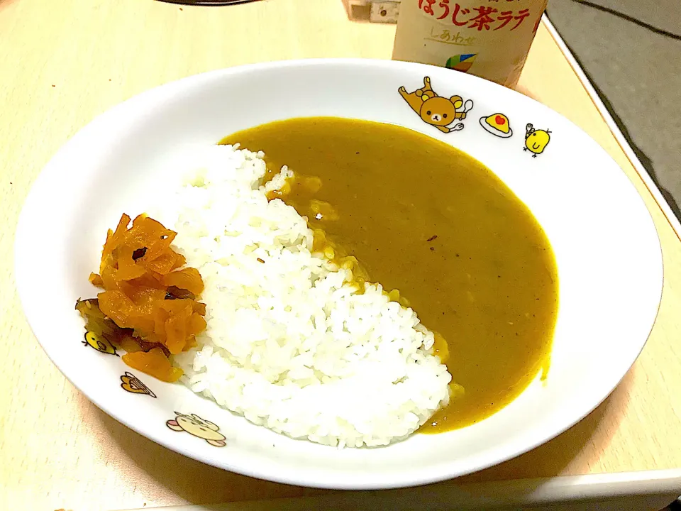 小麦粉カレー|草津の屋台　トタン家さん