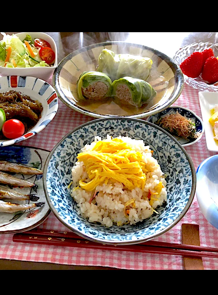 🐯休日。朝昼兼用ご飯。ロールキャベツ🍴|🐯あんこたま🐯さん