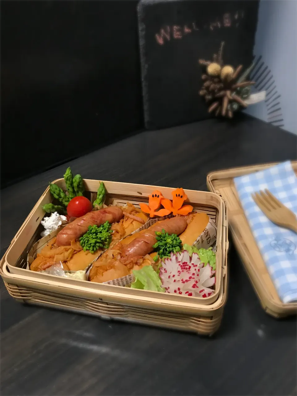 Snapdishの料理写真:ホットドッグ弁当|sasori595さん