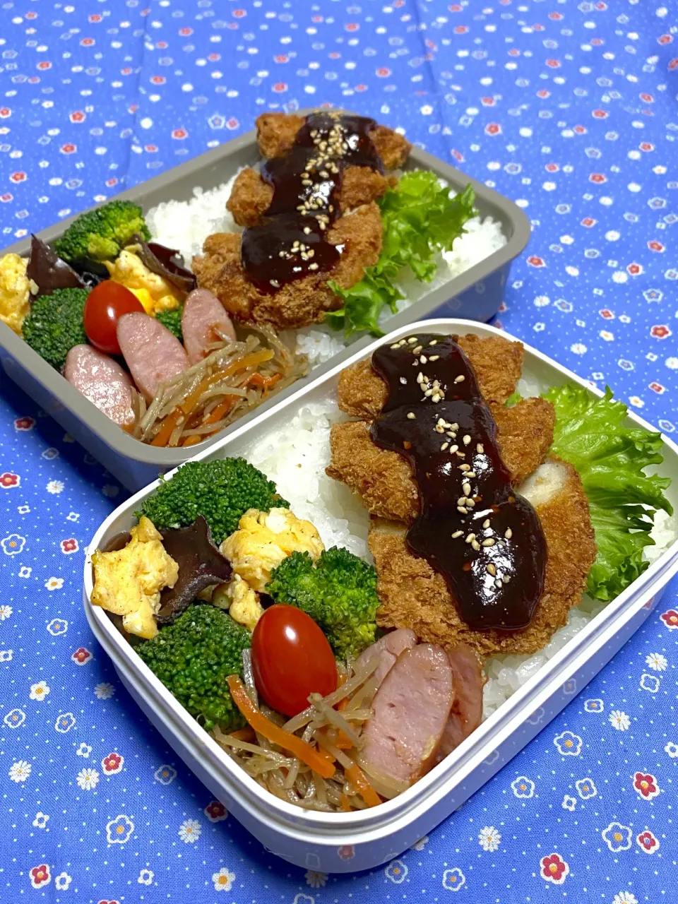 息子のお弁当(リク､チキンカツ😀)|かあたんさん