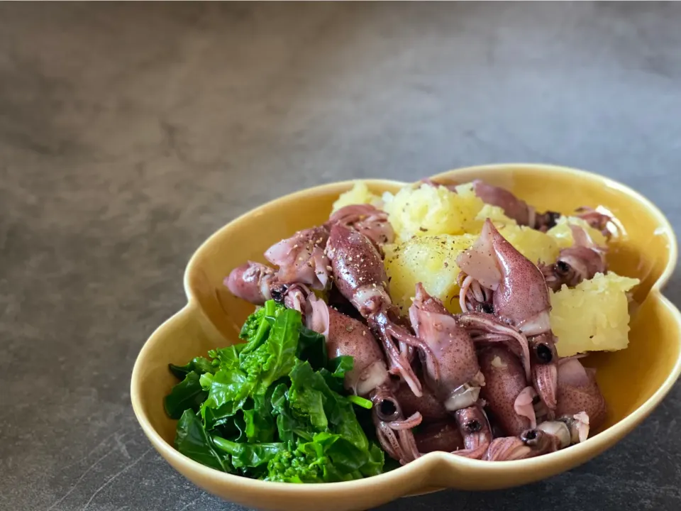 Snapdishの料理写真:七海さんの料理 じゃがバタほたるいか🥔🦑🧈|roko*さん