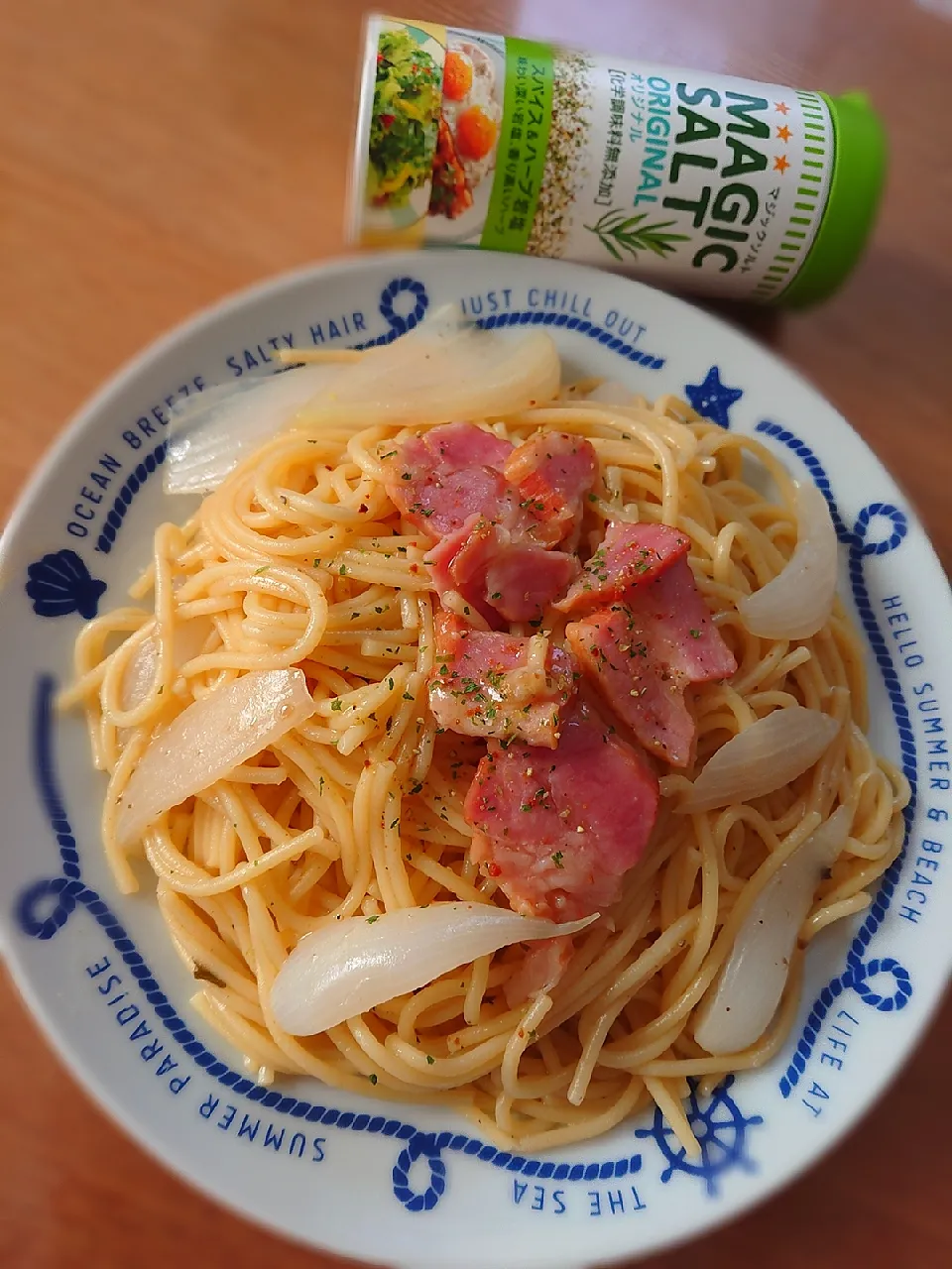 感動レベルの美味しさ😆✨
厚切りベーコンと新玉ねぎのパスタ🍝|みぽりん♪さん