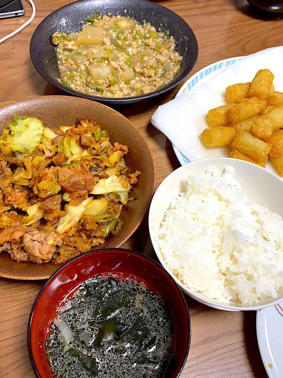 味噌焼肉キャベツ炒め、わかめスープ|ゆーママさん