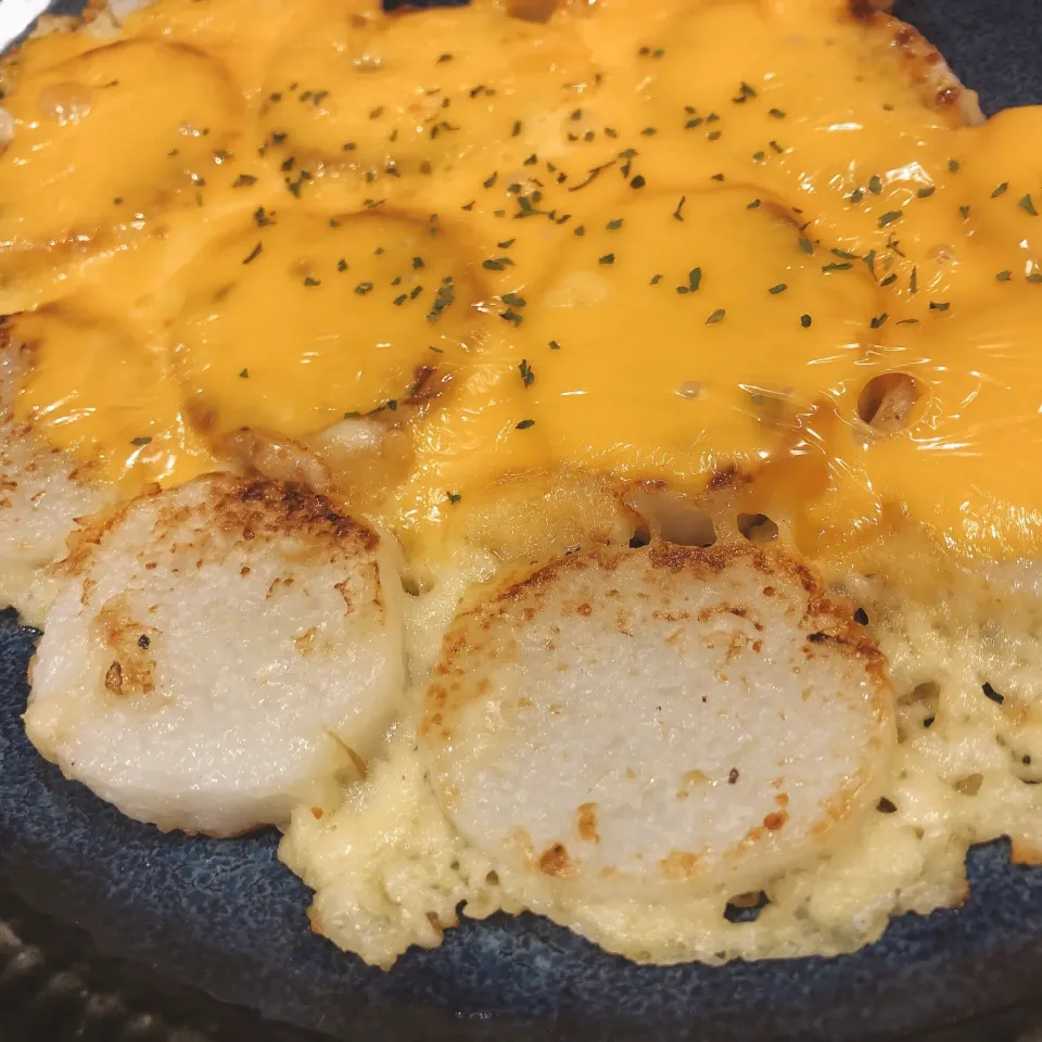 長芋のカリカリチーズ焼き🧀|みかんさん