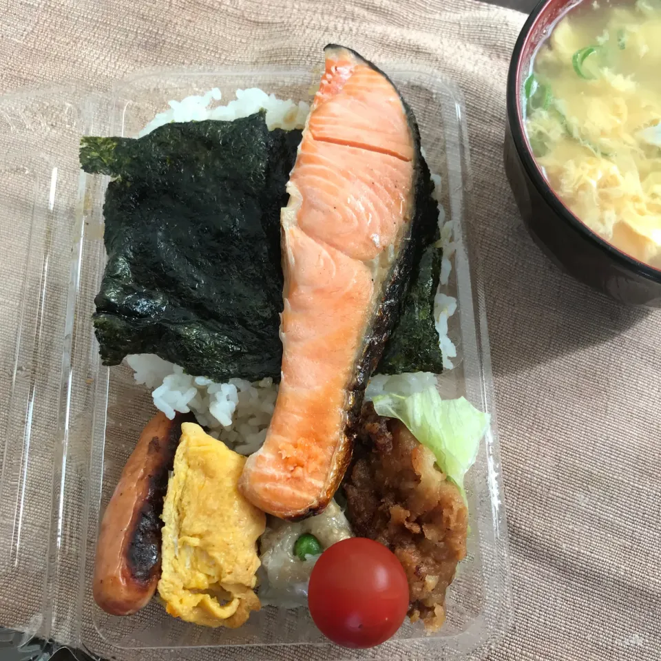 海苔鮭弁当|純さん