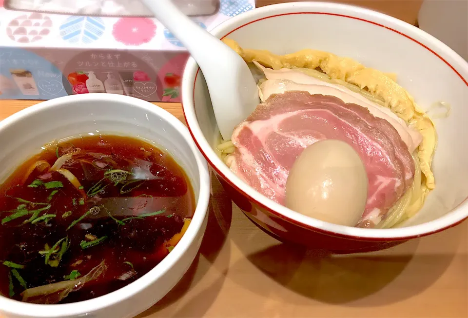 Snapdishの料理写真:特製つけ麺（濃厚昆布水添え）|toshi,I🍴さん