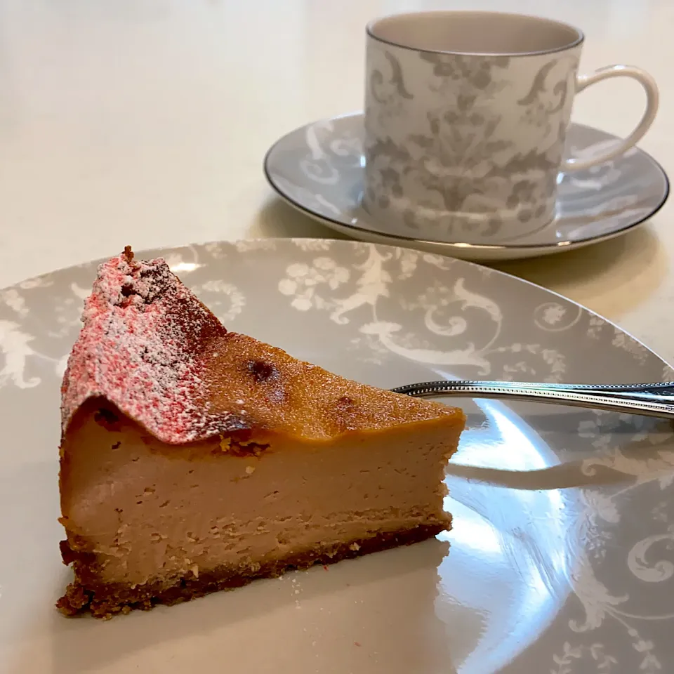 Snapdishの料理写真:いちご🍓チョコレートのチーズケーキ|ゆきゆきゆっきぃさん