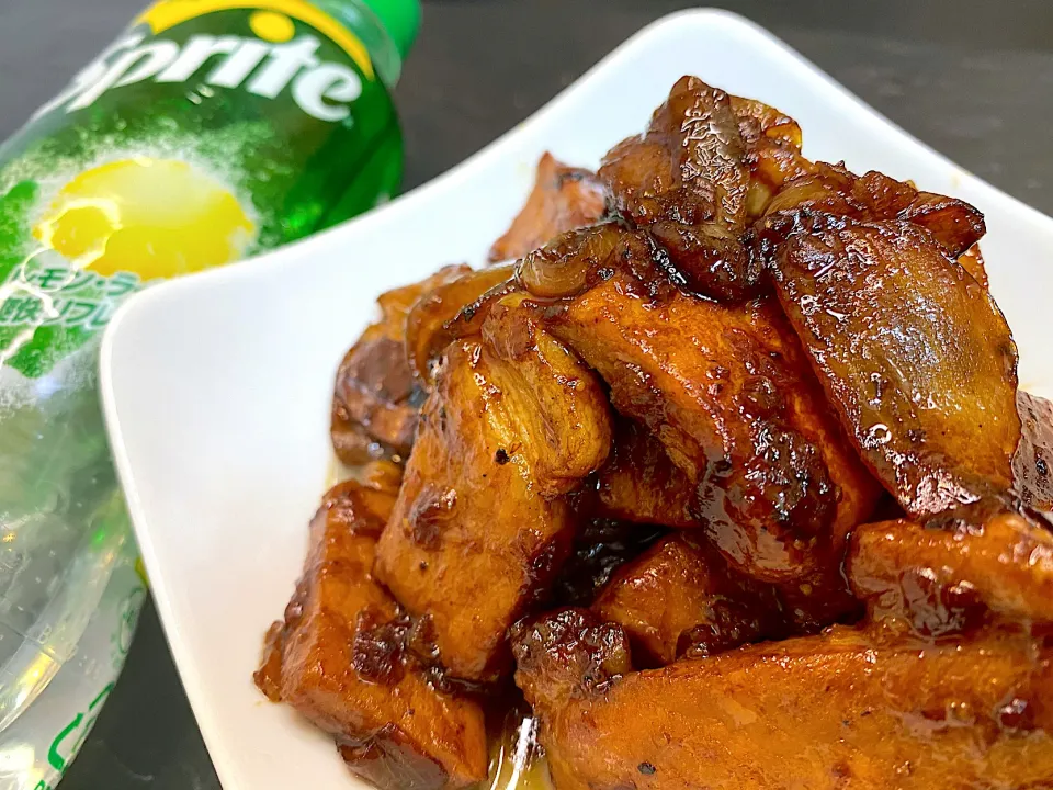 Killer Sprite Pork Adobo|Laarni Nabongさん