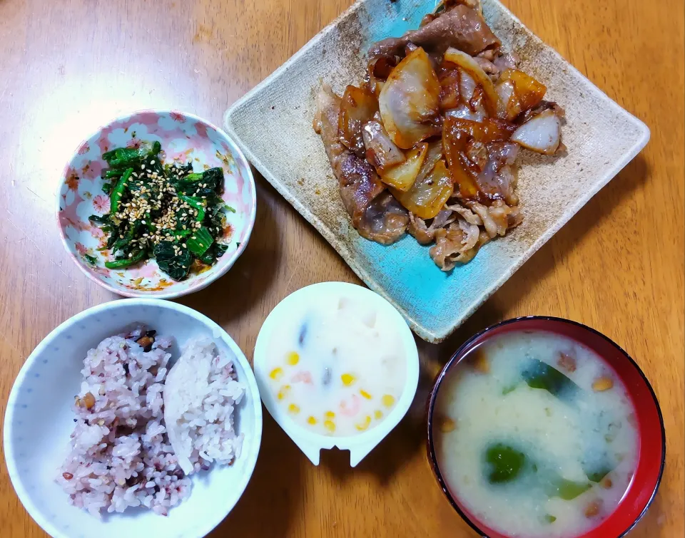 ３月９日　牛肉のけったん　ほうれん草のおひたし　茶碗蒸し　なめことわかめのお味噌汁|いもこ。さん