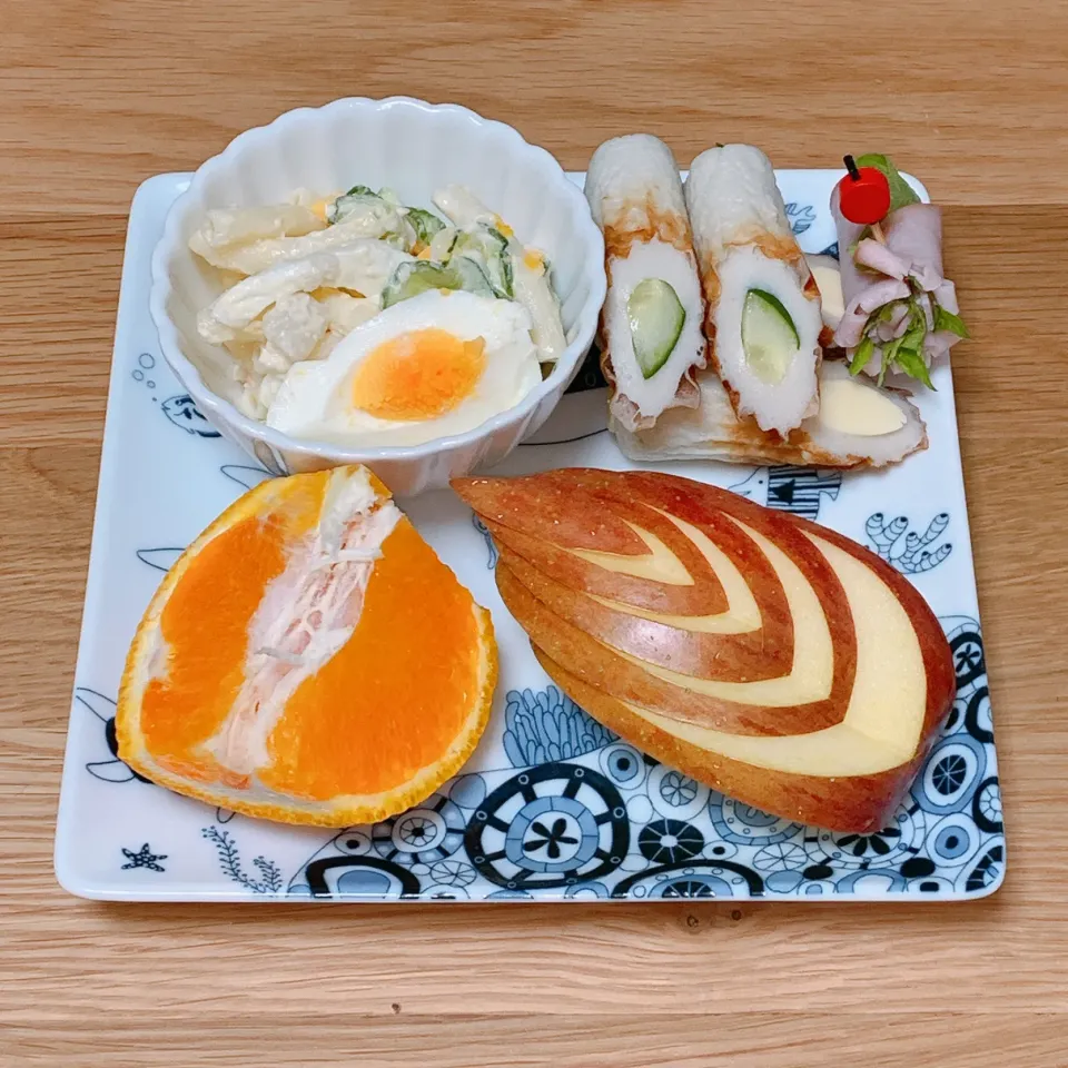 Snapdishの料理写真:今日はフルーツワンプレート^ ^|ヤマネコさん