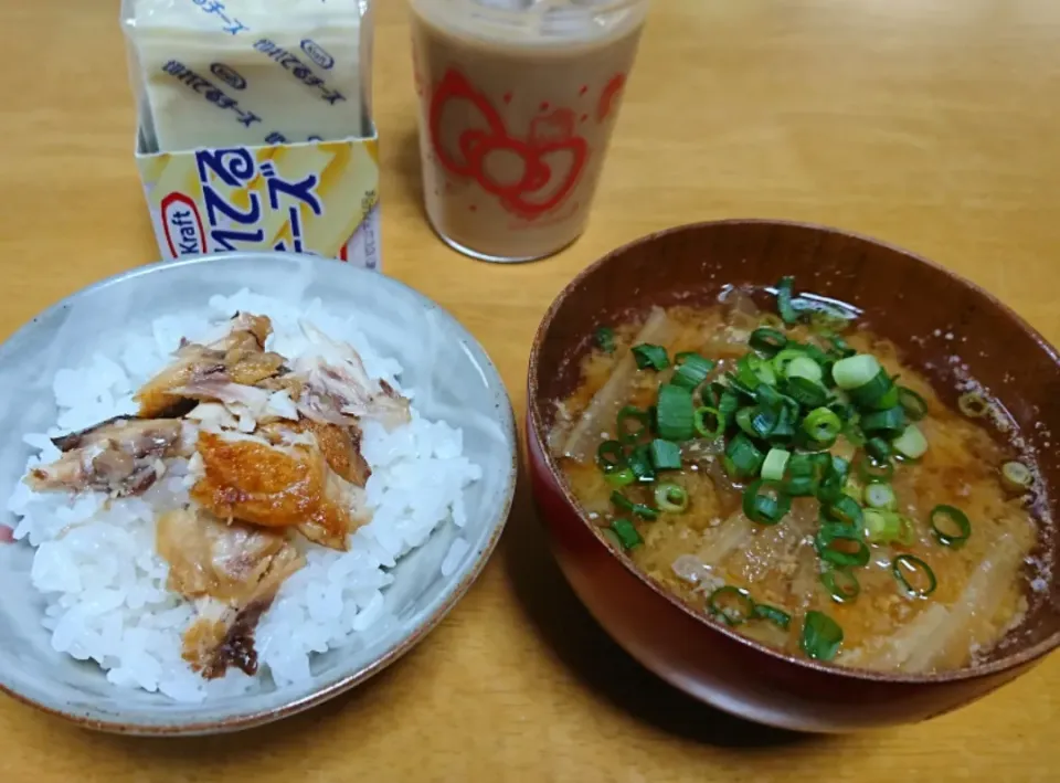 朝ごはん🍚|しまだ ちえこさん