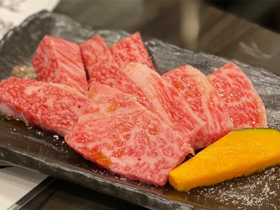 焼肉　明石家八　江坂本店　特撰カルビ|ddr3rdmixさん