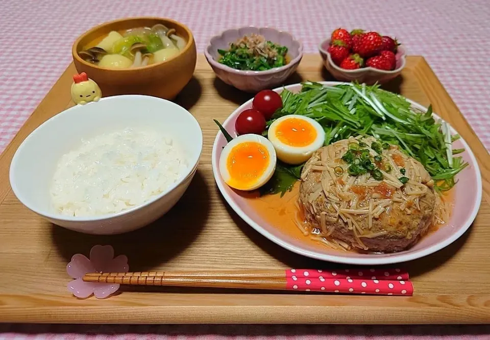 ❁和風豆腐ハンバーグ(梅なめ茸ソース)
❁菜の花のおひたし
❁ごはん
❁春野菜みそ汁
❁小粒いちご|みかんちょこさん